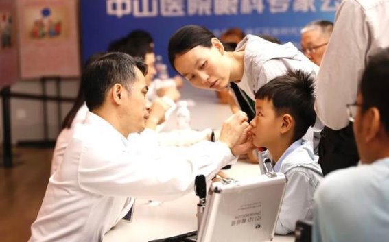 守护眼健康，助力社区科普——漕河泾街道义诊活动纪实