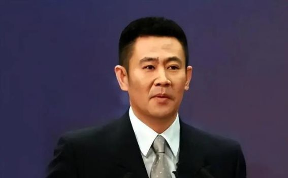 永恒的怀念：央视主持人赵赫的人生与遗言