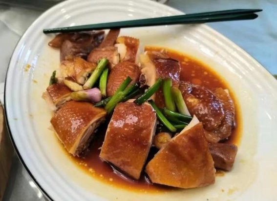 北方小伙初尝广州早茶：348元的美食盛宴与文化体验