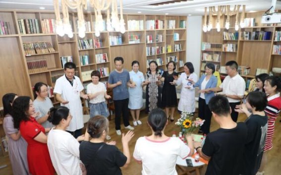 音乐疗愈与关怀共鸣：湖南省肿瘤医院的创新心理支持活动