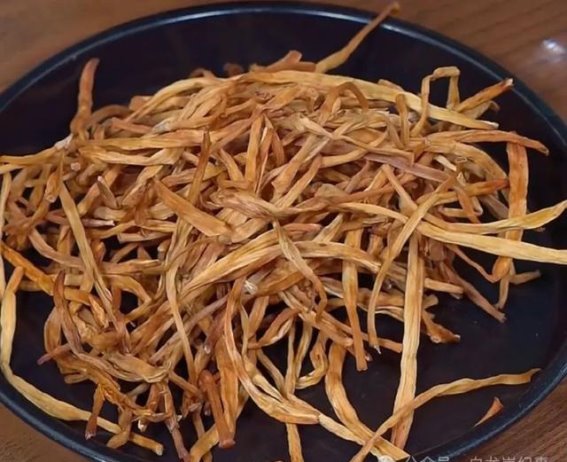 宜昌新闻（这种菜正上市！小心中毒！越新鲜越危险）