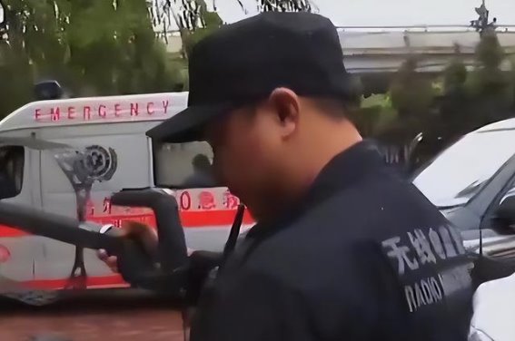 警惕！考试作弊背后的黑色产业链