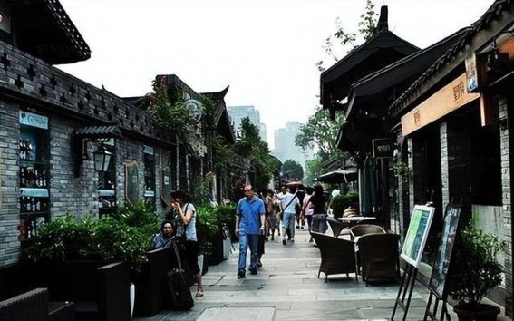 爱在城市之间：十大浪漫之地的邂逅