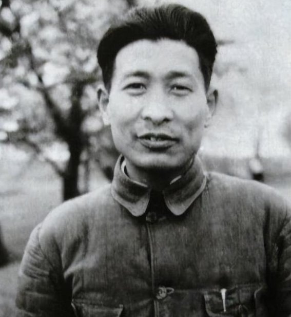 钟期光与凌奔：革命岁月中的铭刻与传承