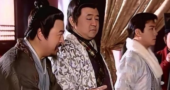 朱元璋与沈万三的智慧博弈：猪蹄风波背后的权谋故事
