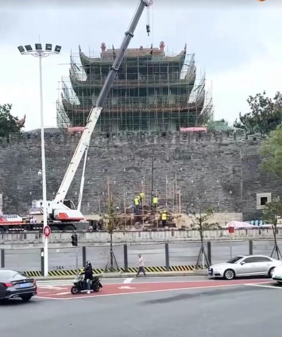 长沙天心阁外太平军雕塑迁移：景区整修与历史保护的平衡
