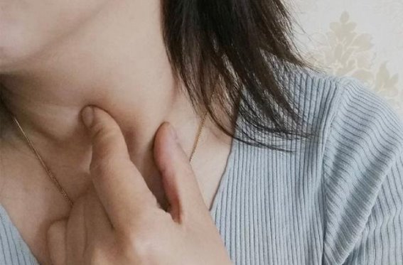 脖子上那些小疙瘩背后的健康警示
